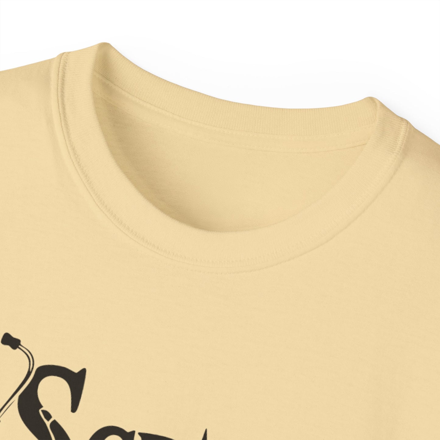 Scrubs & Scratches - T-Shirt