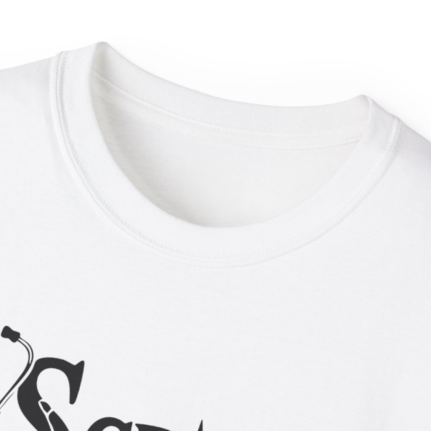 Scrubs & Scratches - T-Shirt