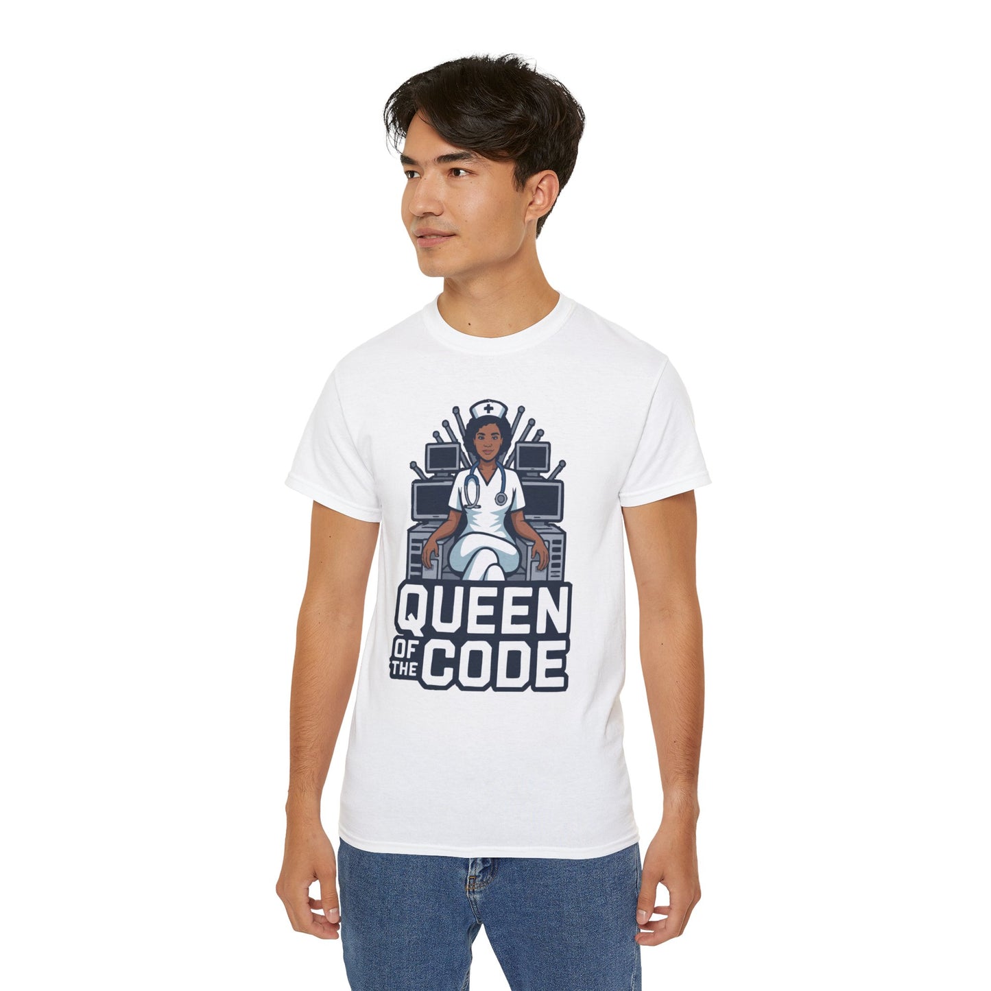 Queen of the Code - T-Shirt