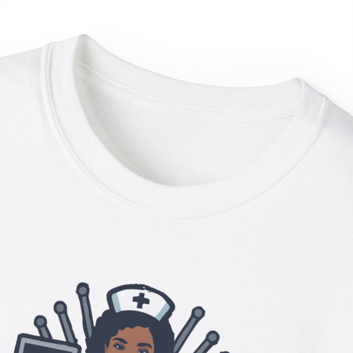 Queen of the Code - T-Shirt